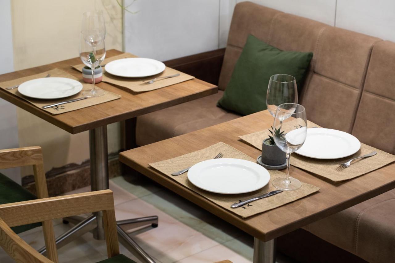 Skyline Hotel יירבאן מראה חיצוני תמונה