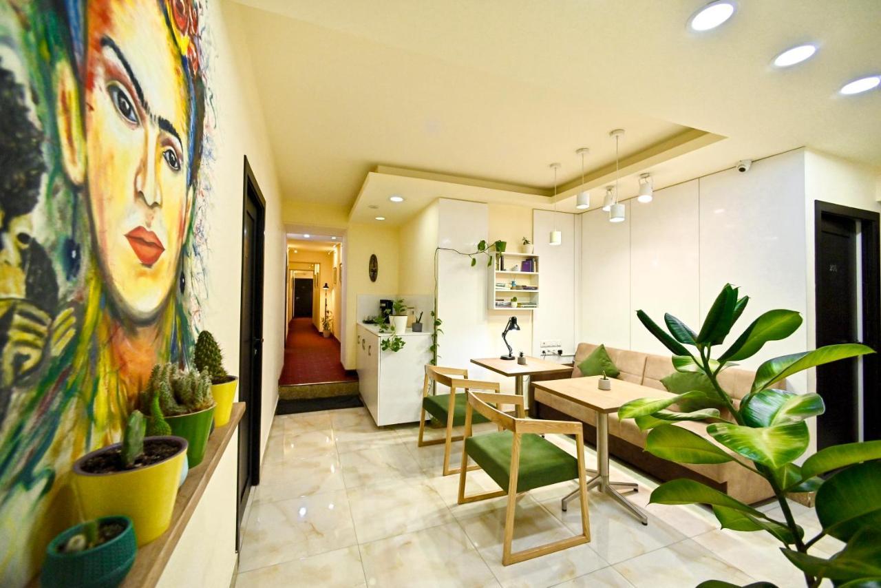 Skyline Hotel יירבאן מראה חיצוני תמונה