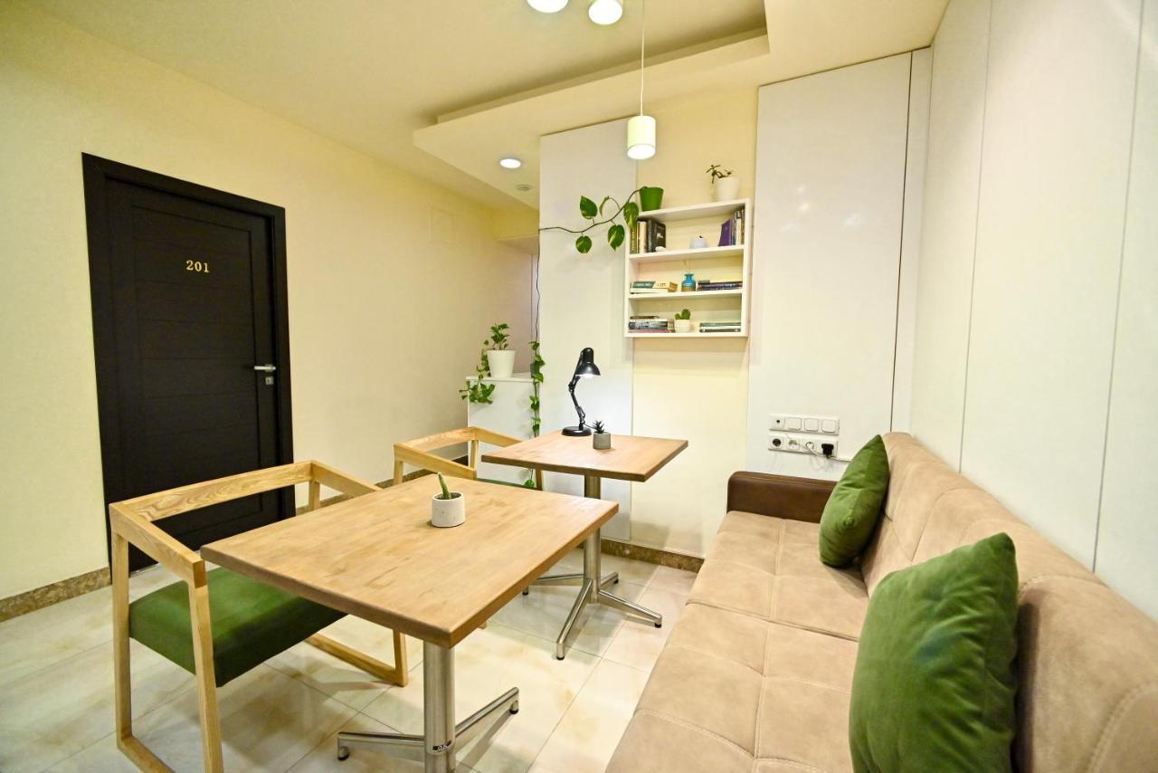 Skyline Hotel יירבאן מראה חיצוני תמונה