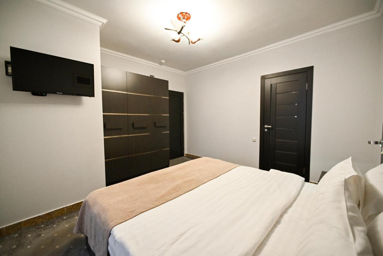 Skyline Hotel יירבאן מראה חיצוני תמונה