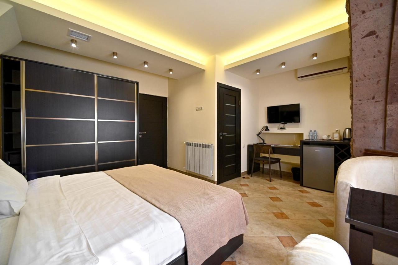 Skyline Hotel יירבאן מראה חיצוני תמונה