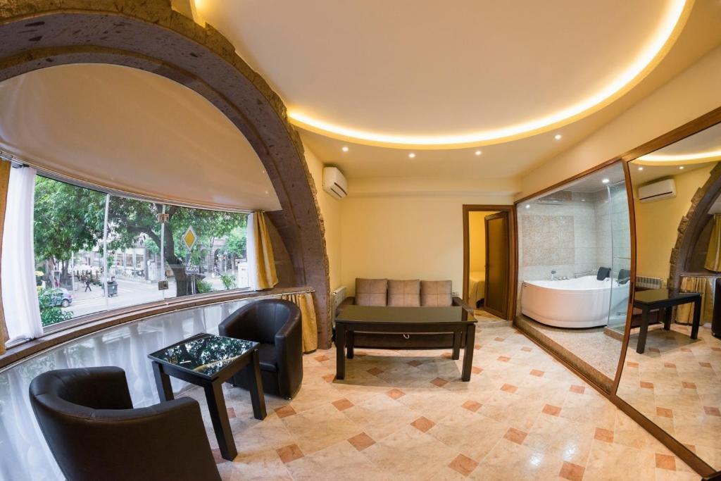 Skyline Hotel יירבאן מראה חיצוני תמונה