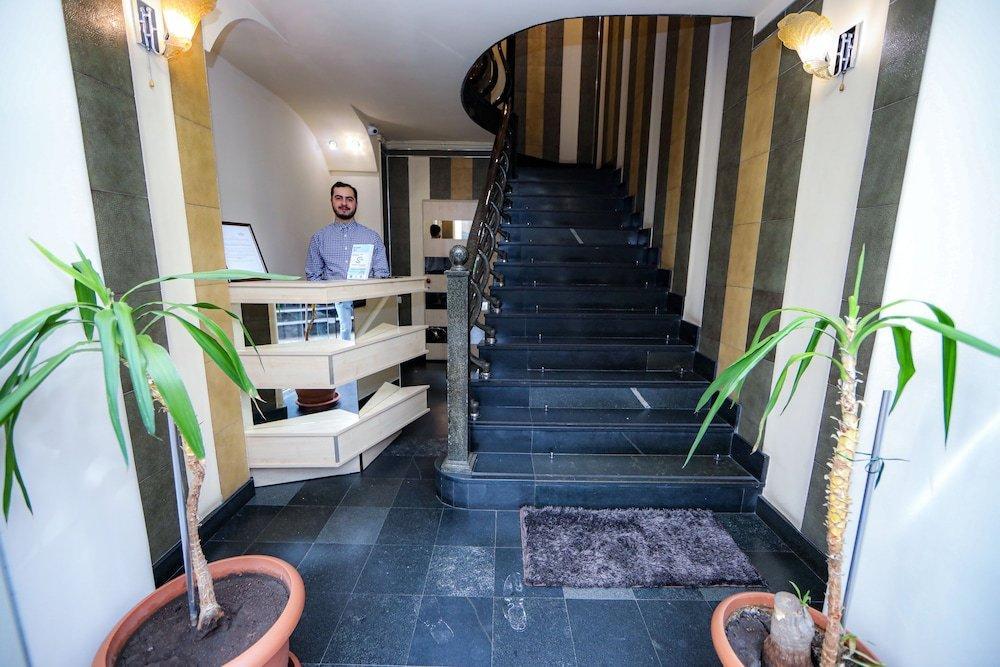 Skyline Hotel יירבאן מראה חיצוני תמונה