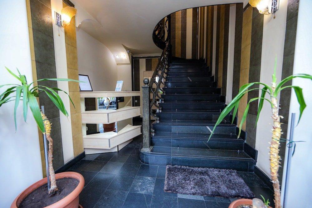 Skyline Hotel יירבאן מראה חיצוני תמונה