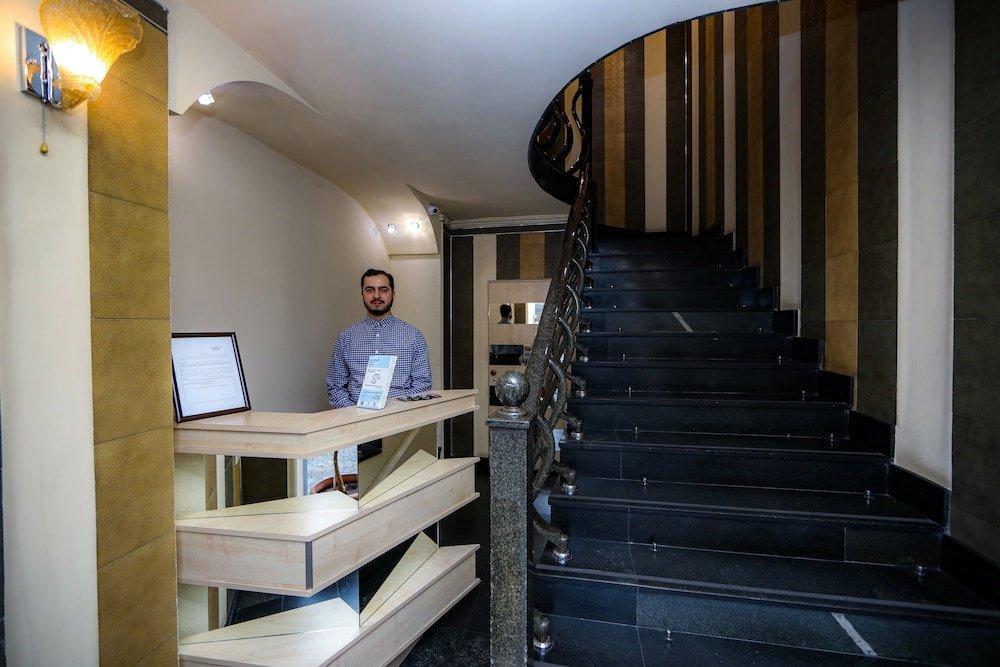Skyline Hotel יירבאן מראה חיצוני תמונה